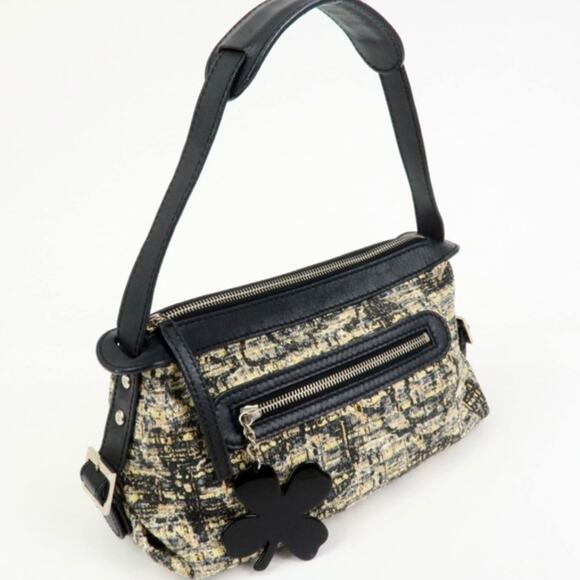 CHANEL Handbags - 💎✨STUNNING✨💎AUTHENTIC CHANEL COCO Mark Tweed